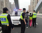 女子被骗数百万元后跳桥轻生，警方火速救援谱写生死救援传奇