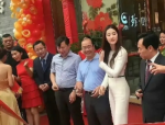 余承东一声召唤，刘亦菲亮相盛典引全场沸腾！