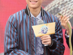 张一山首次搭档赵丽颖，揭秘幕后的精彩故事与幕后花絮