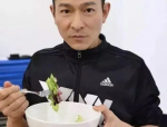 刘德华，人在钱面前最现实，揭秘娱乐圈的金钱法则