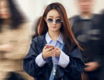 赵丽颖称换发色是换个心情，展现新形象诠释生活态度