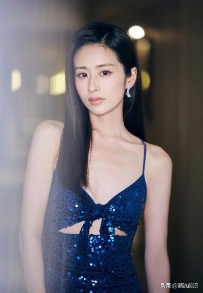 颖儿瘦身有成，排骨胸引网友热议，这是要美成天仙的节奏吗？