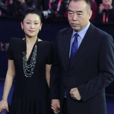 黄渤盛大宴请，陈凯歌陈红领衔众星，齐聚一堂共度欢乐时光
