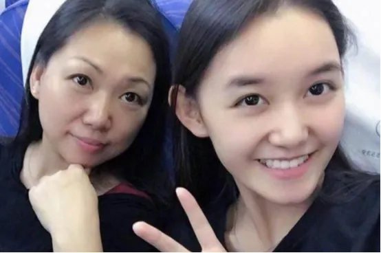 蒋依依姐姐被曝走后门进协和？揭秘娱乐圈背后的真相