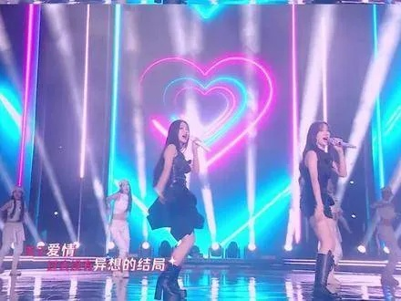 王霏霏、孟佳、宋妍霏等实力唱将同台合唱我的地盘，现场燃爆全场！