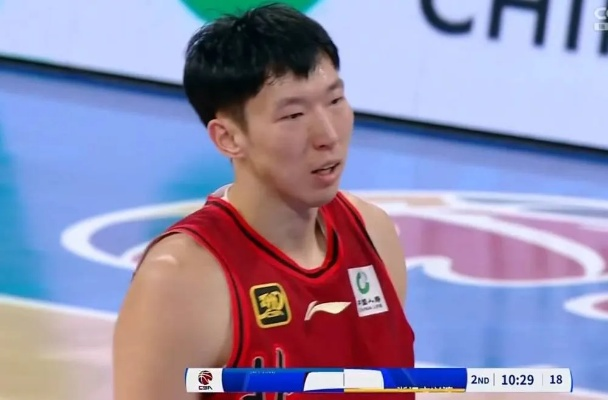 广厦男篮力克北京队，周琦空砍26分13篮板仍显实力