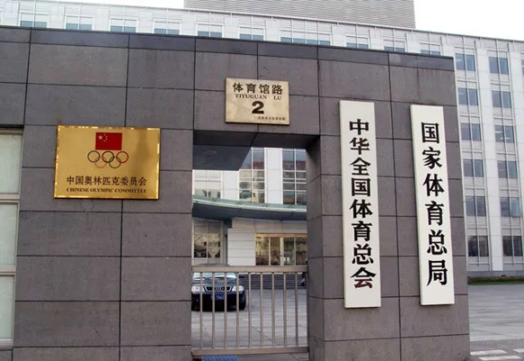 中央巡视组进驻后，童亚辉主动投案，彰显反腐决心